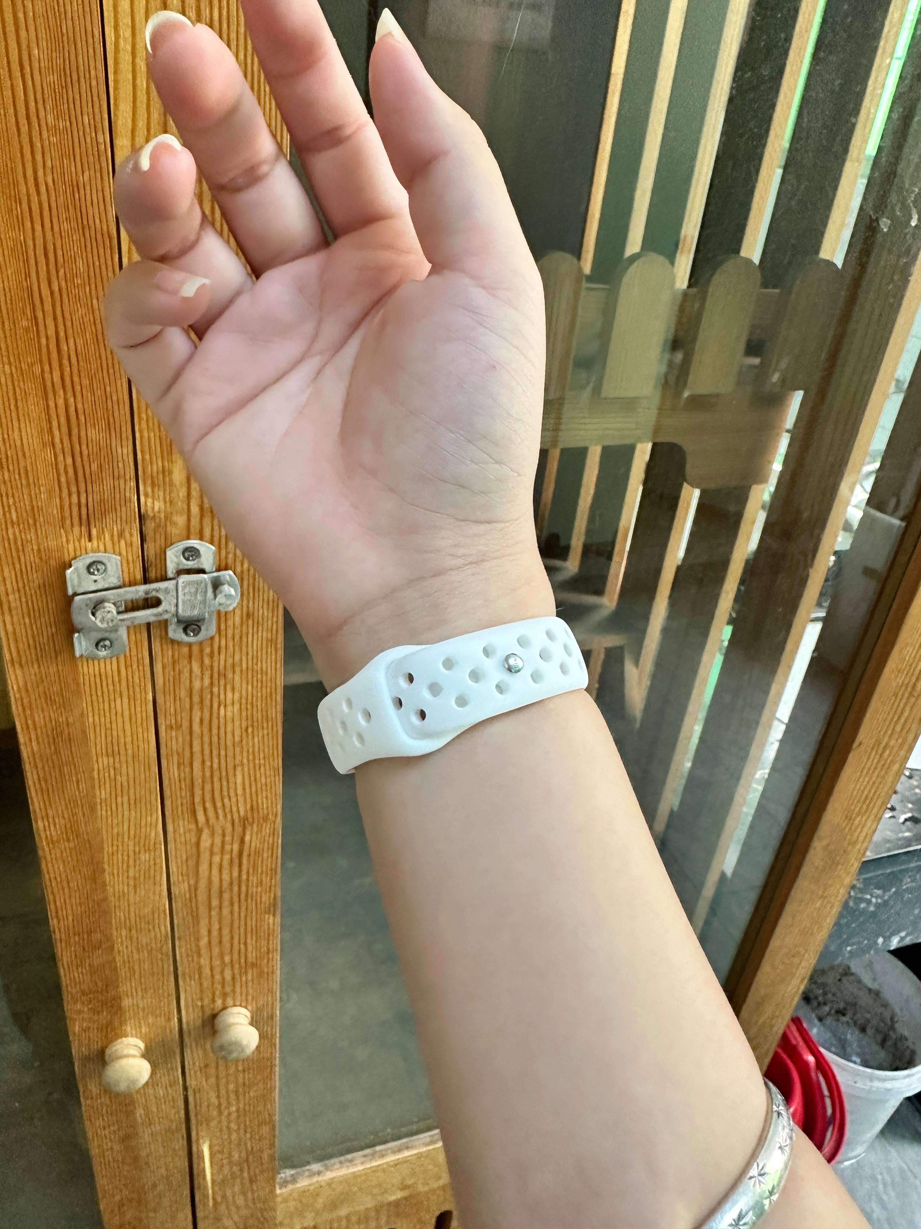 apple watch表带哪个牌子好名士苹果手表表带耐用吗
