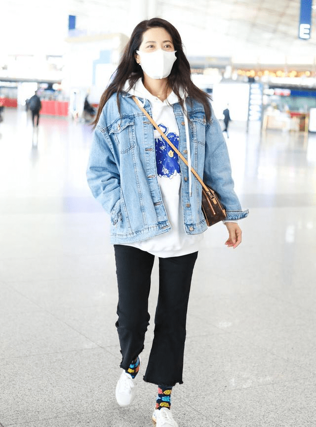 16度左右的天气适合穿什么衣服